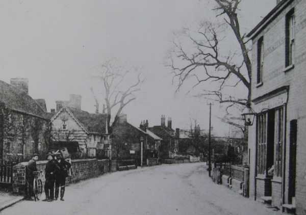 600x422 pixels (22K)