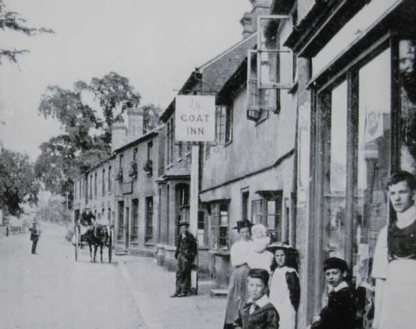 600x474 pixels (29K)