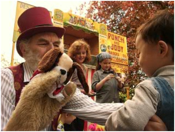 584x433 pixels (109K)